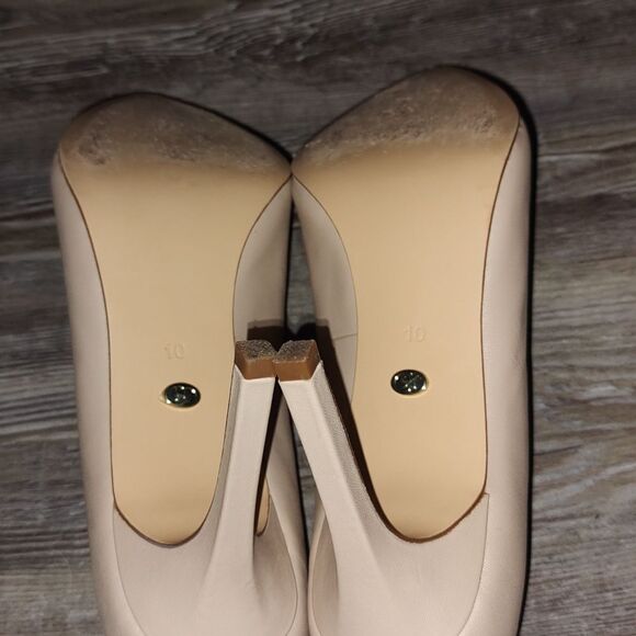 Charles David Rivals Nude pointed toe stiletto heels Sz 10 EUC - Picture 8 of 9